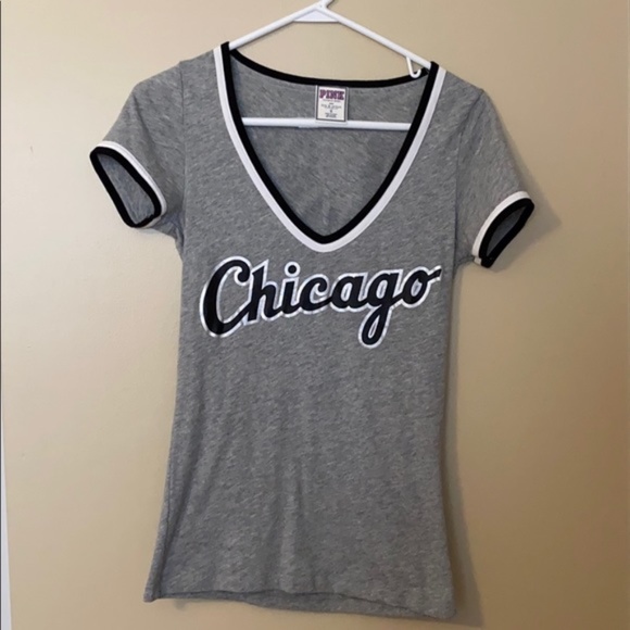VICTORIA SECRET PINK Chicago White Sox T-Shirt, V-Neck, Small baseball - Picture 12 of 14
